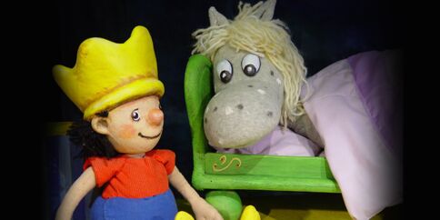 Kindertheater „Der kleine König und sein Pferd Grete" Kindertheater „Der kleine König und sein Pferd Grete"