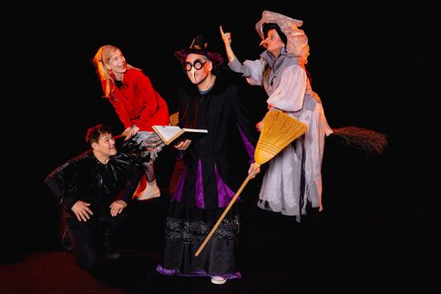 Die kleine Hexe - Niederrhein Theater 